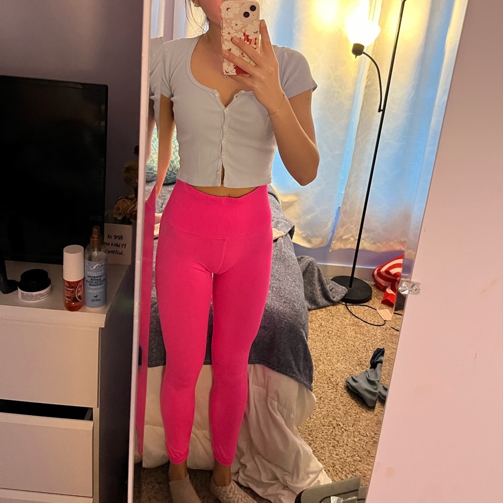 Free People High-Rise 7/8 Length Good
Karma Leggings